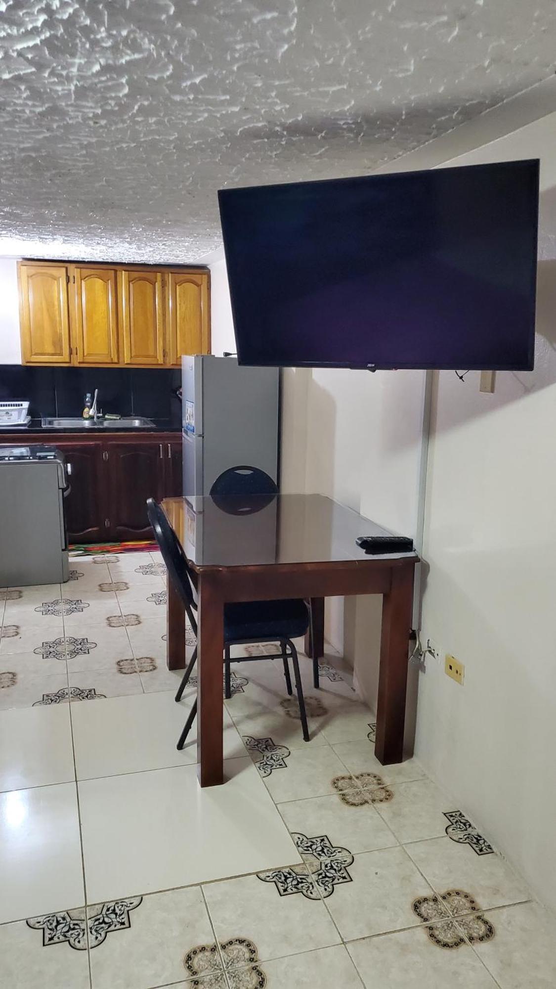 Wizzy Apartment White River Ocho Rios Exteriör bild