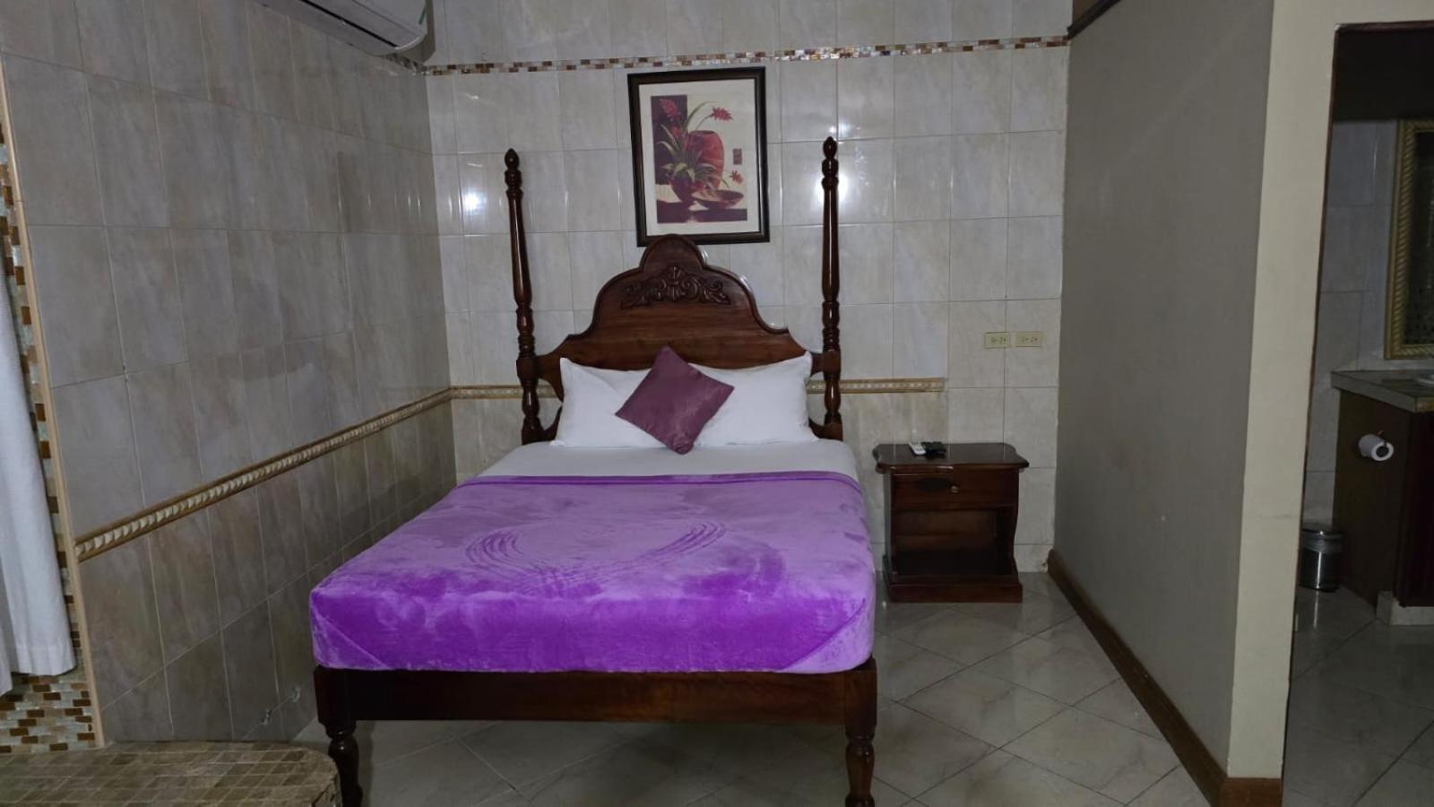Wizzy Apartment White River Ocho Rios Exteriör bild