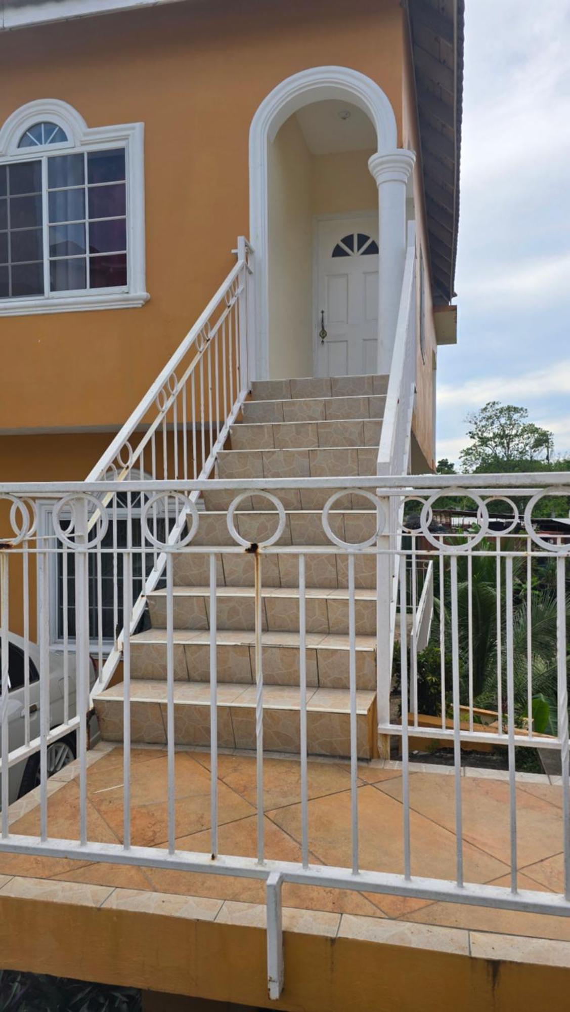 Wizzy Apartment White River Ocho Rios Exteriör bild