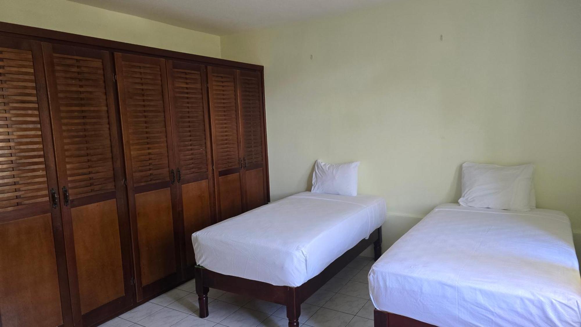 Wizzy Apartment White River Ocho Rios Rum bild